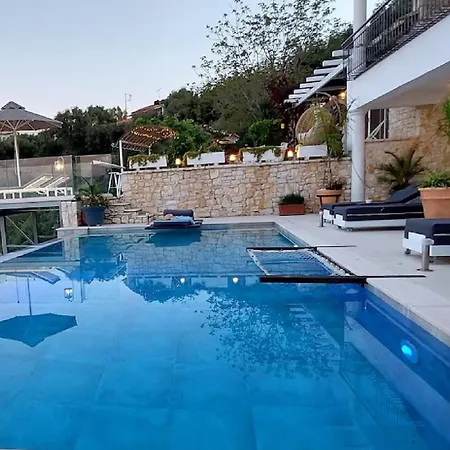 New Located In Beautiful Places In Corfu * Kéntroma